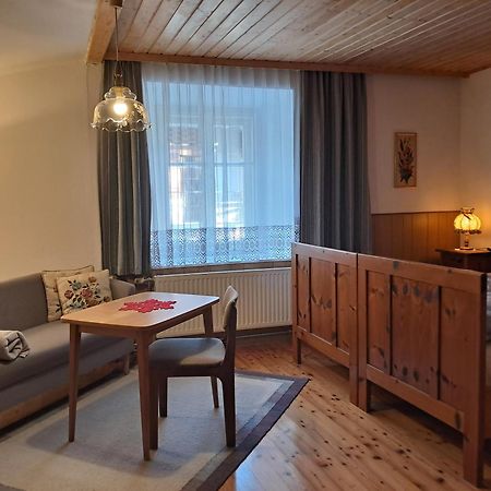 Mitschighof - Apartments Und Pension - Heidis-Welt, Mitschig Hermagor-Pressegger See Extérieur photo